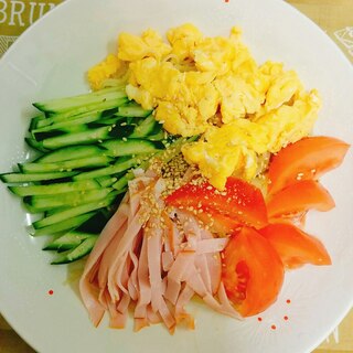 夏の暑い日に簡単☆冷やし中華(冷麺)